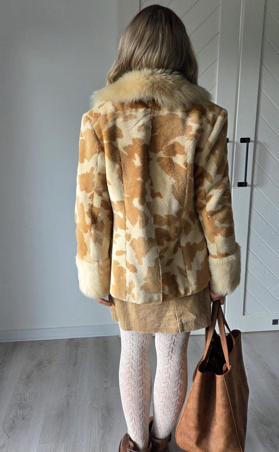 Vintage Shearling Coat Real Sheepskin Jacket Spot… - image 2