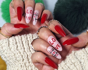 Press On Nails: Romantic Red & Pink Valentine's Day Design | Nail Press On | Valentines Day | Gift | Nail Gift