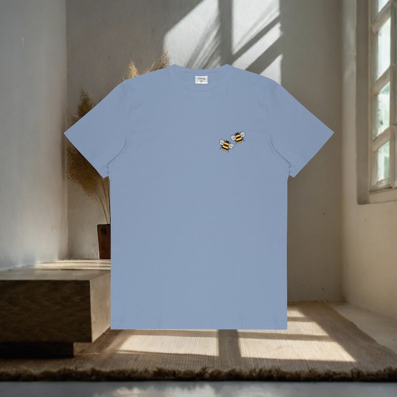 T-Shirt Bees Soft Embroidered Cotton Animal Cute Design Casual Comfort Wear Vibrant Fashion Nature-Inspired Unisex Honey Blue (Baby Blue)