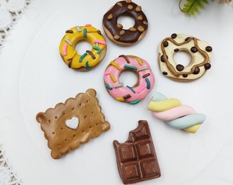 Imanes hechos a mano - dulces, donuts, chocolate / Imanes hechos a mano - dulces, donuts, chocolate