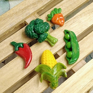 Cute Vegetable Fridge Magnets for Kitchen Decoration, Craft Magnets Housewarming Gift 2025