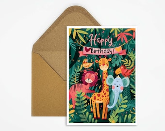 Pode incluir: Um cartão de aniversário colorido com tema de selva. O cartão apresenta uma girafa, um leão, um elefante e um pássaro em um ambiente de selva verde. O texto no cartão diz "Happy Birthday!"