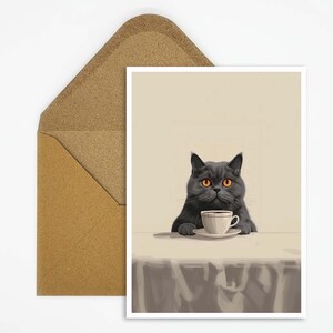 Gatto British Shorthair che si gode il caffè come cartolina illustrata con cura, regalo perfetto per gli amanti dei gatti in stile retrò