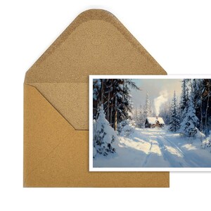 Besneeuwde hut in het winterbos, kerstkaart met een contemplatief winterlandschap, perfect voor feestelijke groeten en decoratie