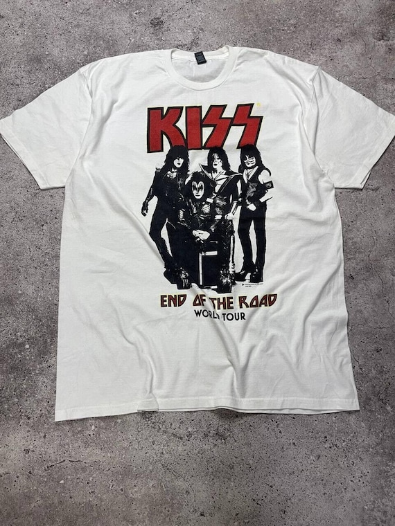 Vintage KISS Band XL White T-shirt End the Road World Tour Rock