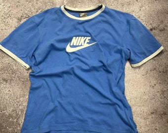 Camiseta Nike azul con logo grande Swoosh vintage, talla XS