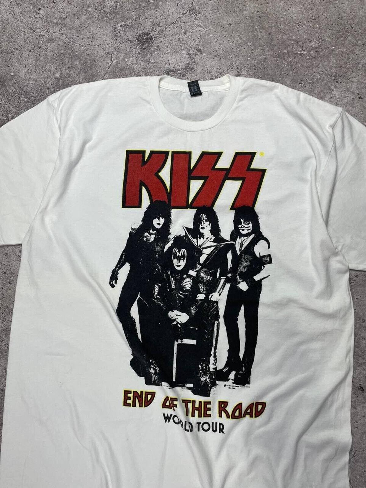 Vintage KISS Band XL White T-shirt End the Road World Tour Rock