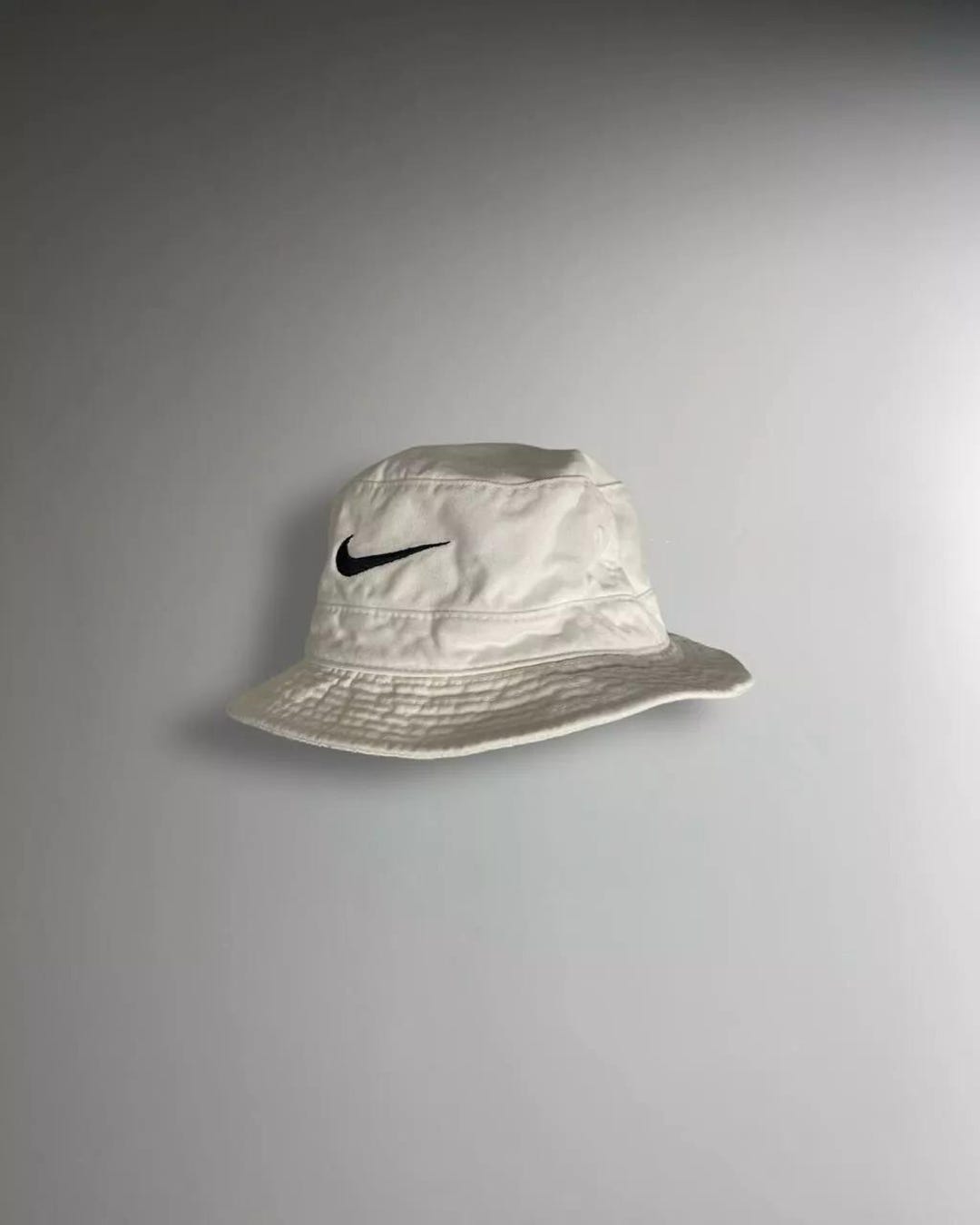00's Nike Beige Bucket Hat main image 1