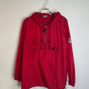 Vintage Marlboro Unlimited Red Pullover Windbreaker Jacket Packable Size S