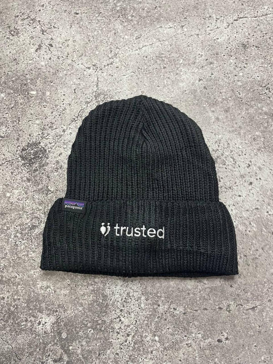 Vintage Patagonia Black Knit Beanie Hat Trusted Embroidery  display picture 2