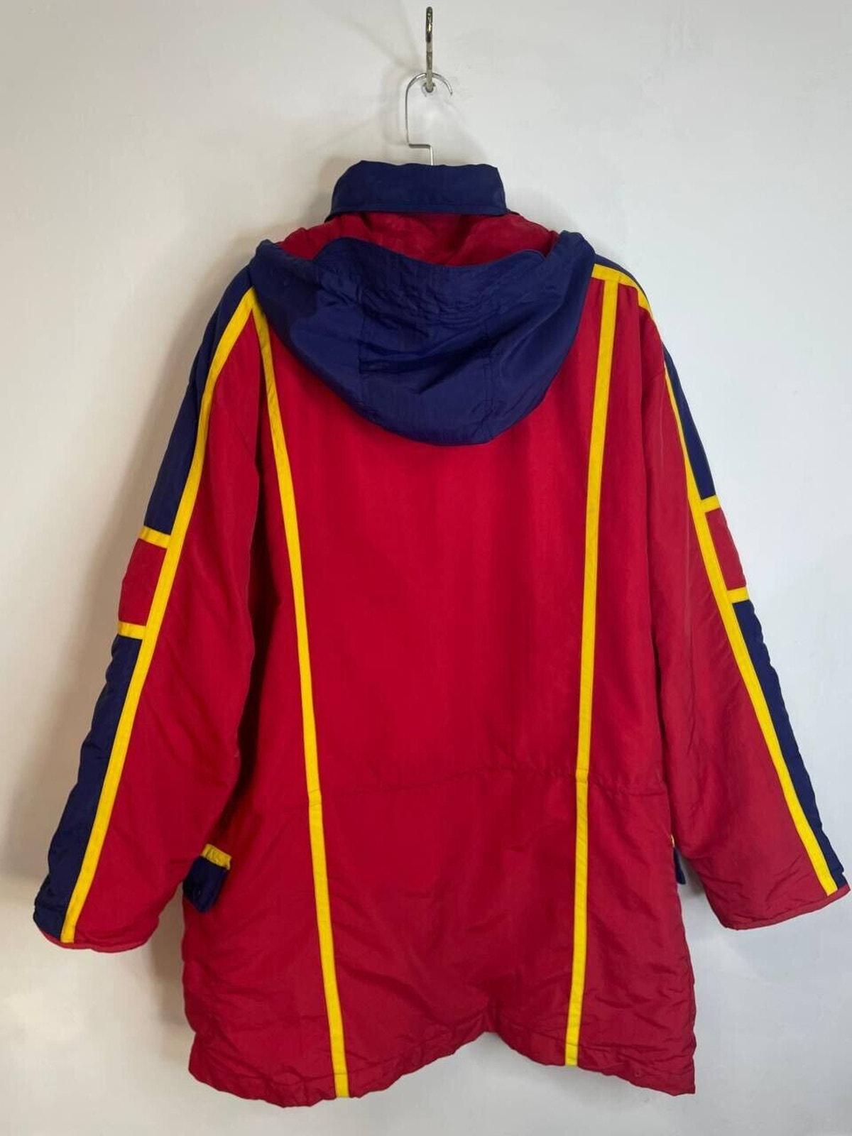 Vintage Disneyland Resort Employee Jacket Red/blue/yellow Size XL