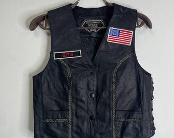 Vintage zwart leren bikervest echt leer met diamanten plaat, maat M