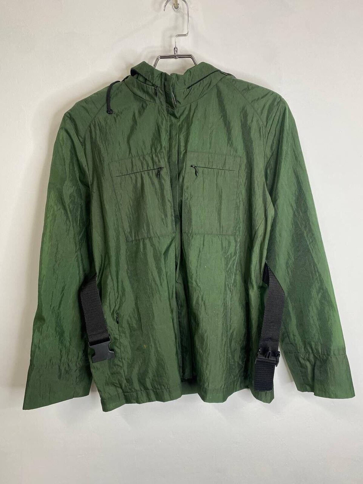 Vintage Moncler Green Hooded Jacket Lightweight Nylon Belted