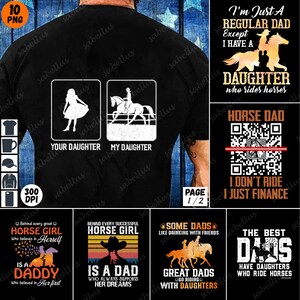 Puede incluir: Una camiseta negra con un diseño gráfico blanco. El gráfico presenta dos siluetas de una persona montando a caballo. El texto "Tu hija" y "Mi hija" está debajo de las siluetas. La camiseta también presenta un código QR y el texto "Papá de caballos No monto Solo financio".