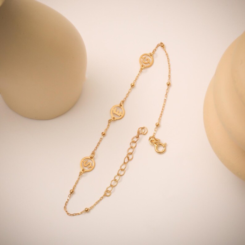 Personalized Minimalist Letter Bracelet, Custom Single Letter Bracelet