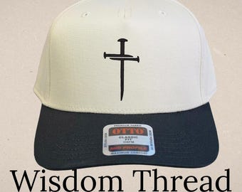 Gorro bordado con cruz de 3 clavos / Gorra con cruz cristiana / Gorro de la fe de Jesús / Regalo religioso para hombres y mujeres / Ropa cristiana