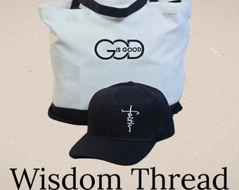 Bolso de mano personalizado con bordado "Dios es bueno" y gorra de la fe incluida.