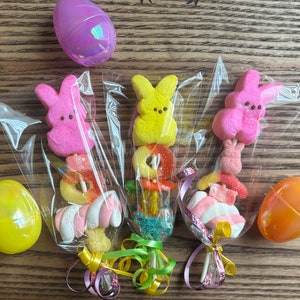 5+ MINI Easter Candy Kabobs Party Favors with Peep,, Kids Party Favor, Candy Skewer, Candy, Kids Birthday, Gummies *FREE SHIPPING*