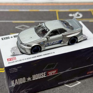 Amazon | MINI-GT 1/64 KAIDO HOUSE 街道ハウス ミニGT
