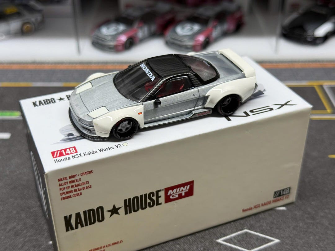 ミニカー MiniGT Kaido House R34 white NSX white Amazon.com: MINI GT Collectibles Diecast Model Car