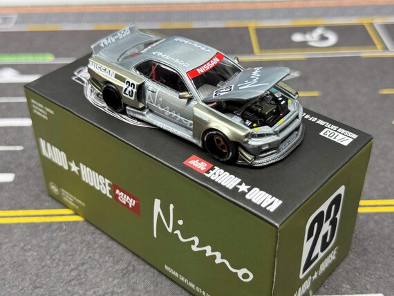 SleepyHungry　アップグレード Mini GT X Kaido R34 Chase KHMG103 Diecast Car (+ Free Protector