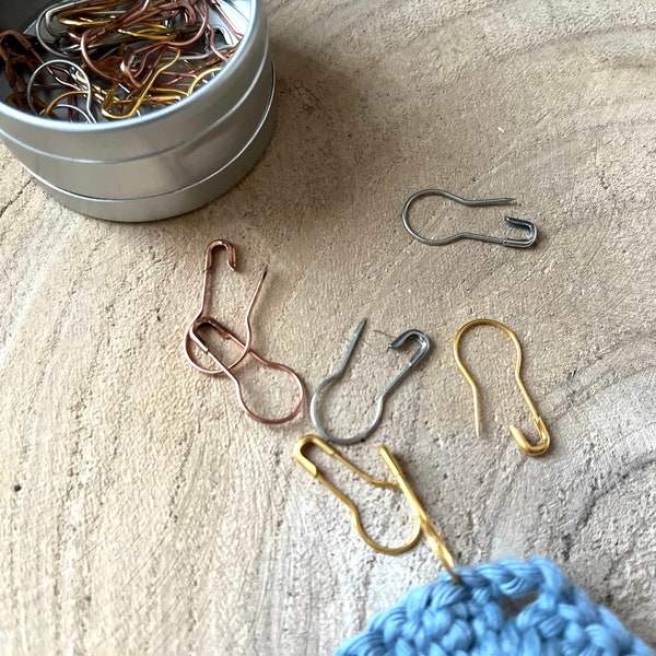 Stitch marker in a box, crochet accessories, safety pins, row counter, handmade, crocheting and knitting, minimalist stitch counter, pear shape