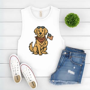 Golden Retriever 4th of July Shirt – Patriotic Dog T-Shirt, Vintage Cartoon Style, American Flag Bandana Tee, Independence Day Gift