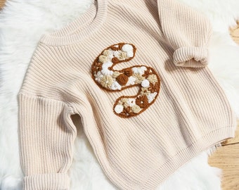 Pull tricot personnalisé avec broderie à la main lettre fleurs multiples pour bébé et enfant