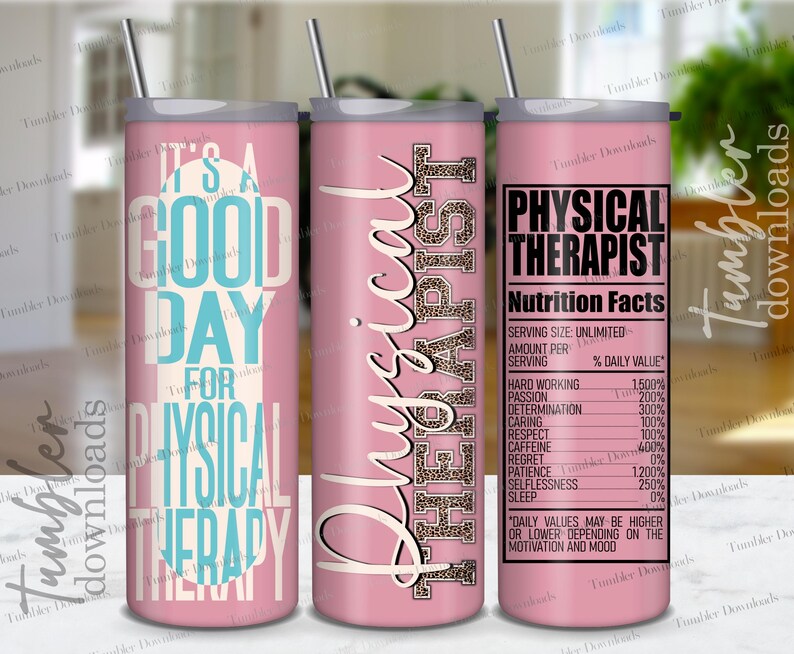 Puede incluir: Un vaso de acero inoxidable rosa con un dise&ntilde;o blanco que dice "It's a good day for physical therapy". El otro lado del vaso tiene un dise&ntilde;o de estampado de leopardo rosa y negro con las palabras "Fisioterapeuta" y una etiqueta de informaci&oacute;n nutricional.