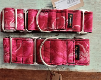 ROSES_CandyPet® wide range of Martingale and click collars for your dog