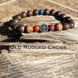 Cruz antigua y rugosa: madera, ágata, jaspe, lapislázuli azul, cruz de acero inoxidable