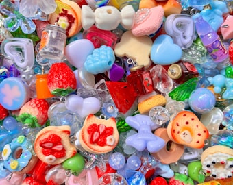 100pcs Bulk Resin Charms  Kawaii Mystery Grab Bag, Assorted Food Pendants for DIY Crafts Jewelry Making, Keychains Slime aesthetic bead soup