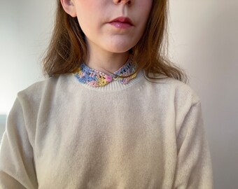 Pastel Clowncore Crochet Collar, Handmade Whimsical Neck Accessory with Pink Bear Button, Cute Kawaii Festival Fashion
