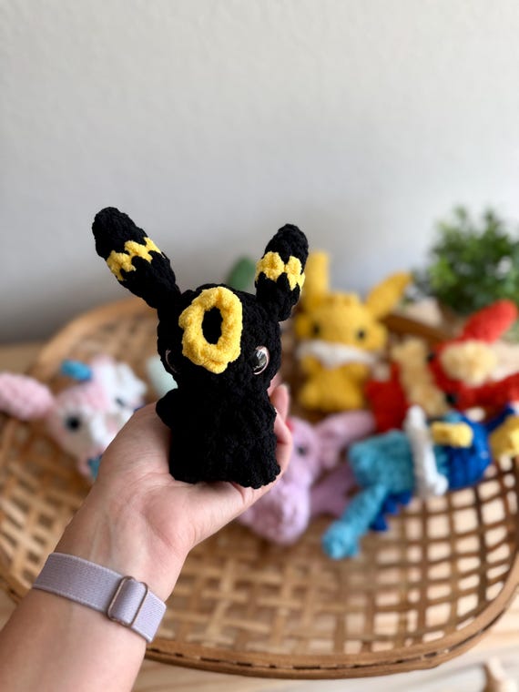 8 Umbreon Crochet Patterns 1 Umbreon Crochet