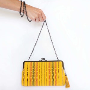 Okinawa Shuriori Stoff Minitasche Portemonnaie Kette Clutch Verschluss Kartenhalter Münzbörse Damen Gelb Kleine Tasche Okinawa Traditionelles japanisches Geschenk
