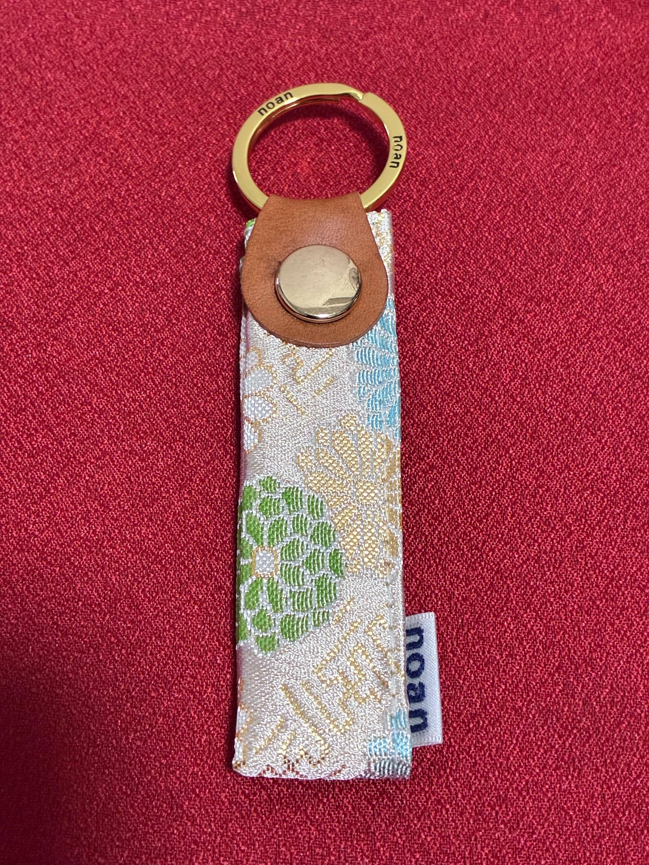 FZC-Japanese Decor Magnetic Hinoki Cypress Colorful Cute Key Holder Chain Organizer FZC-Japanese Decor Magnetic Hinoki Cypress Colorful Cute Key Holder Chain Organizer