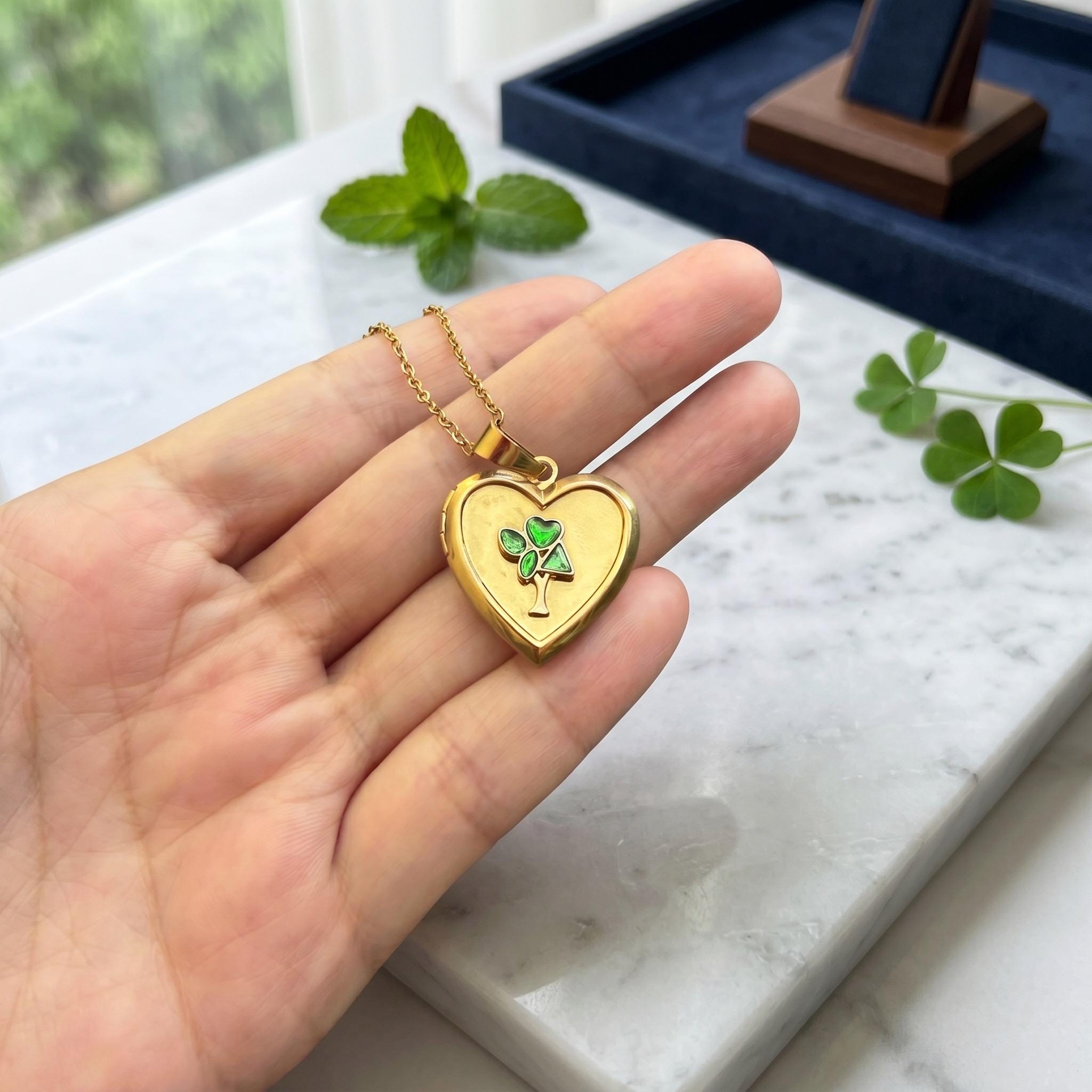 Celtic Mother and Child Jewelry - Etsy Canada