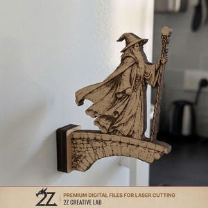 Wizard Fridge Magnet SVG | Laser Cut Fantasy File | 3mm Layered Wood Design