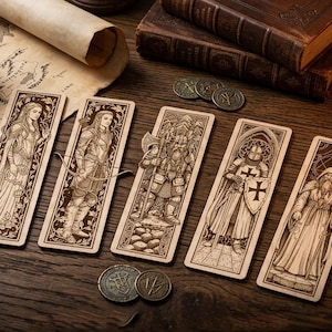 Paquete SVG de marcapáginas de fantasía cortados con láser: diseños de elfos, enanos, caballeros y magos medievales