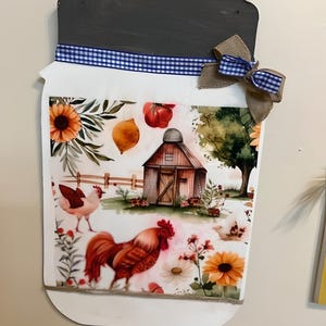 Wood Farmhouse Design Mason Jar Wall Decor