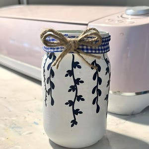 Vine Design Mason Jar Vase