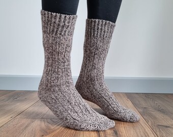Chaussettes d'hiver en laine d'alpaga Chaussettes chaudes en alpaga pour femme Chaussettes en alpaga faites main Chaussettes d'hiver tricotées à la main Chaussettes nordiques pour hommes