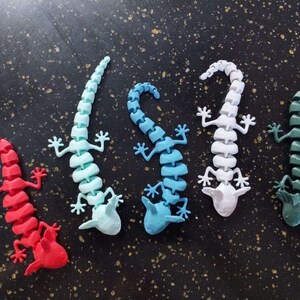 Articulated 3D Printed Axolotl Toy/Fidget