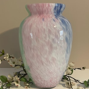 Italian Lavorazione Murano 13+&quot; Art Glass Vase in Pastels