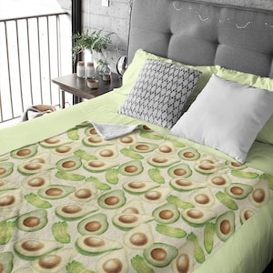 Avocado Lover Blanket, Food Themed Seasonal Holiday Home Decor, Birthday Housewarming Hostess Funny Gift, Cozy Couch Throw, Present for Her