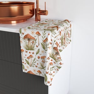 Mushroom Cottagecore Hand Towel, Vintage Kitchen Bathroom Tea Towel, Nature Lovers, Housewarming Hostess Home Decor, Mothers Day Gift