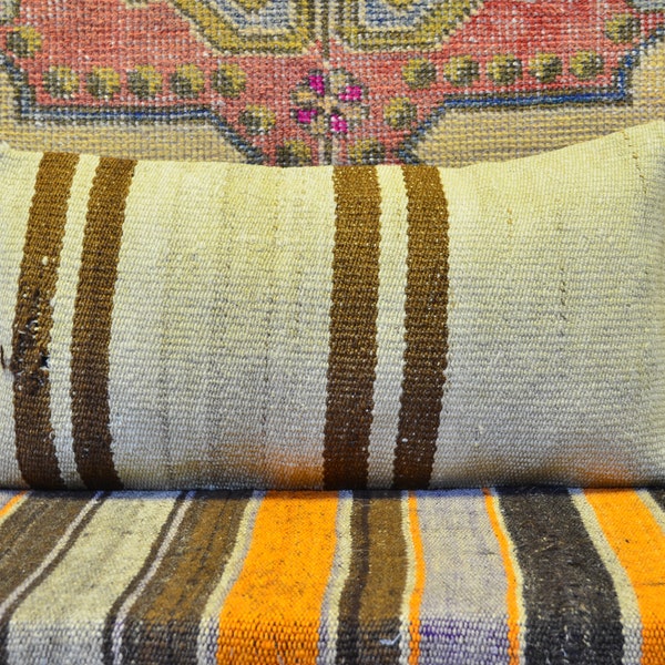 12x24 Handwoven Turkish Kilim Pillowcase | Aztec Lumbar Pillow |  Vintage Wool Throw Pillow |  Carpet Pillow Cover | 30x50 cm - 416