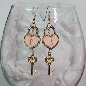◆VINTAGE HOLLYWOOD◆ Porte Love Lock Earrings VH2379EA001B Love Lock Earrings - Etsy