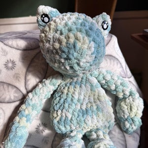 Handmade Crochet Frog Lovey| Nursery Decor| Desk Pet| Emotional Support Plushie| Toad Snuggles| Amigurumi Froggy Stuffed Animal|Stuffie