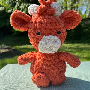 Highland Cow Crochet Plushie,Handmade Fluffy Farm Animal, Stuffed Animal Soft Cow Toy, Chonky Snuggler Amigurumi